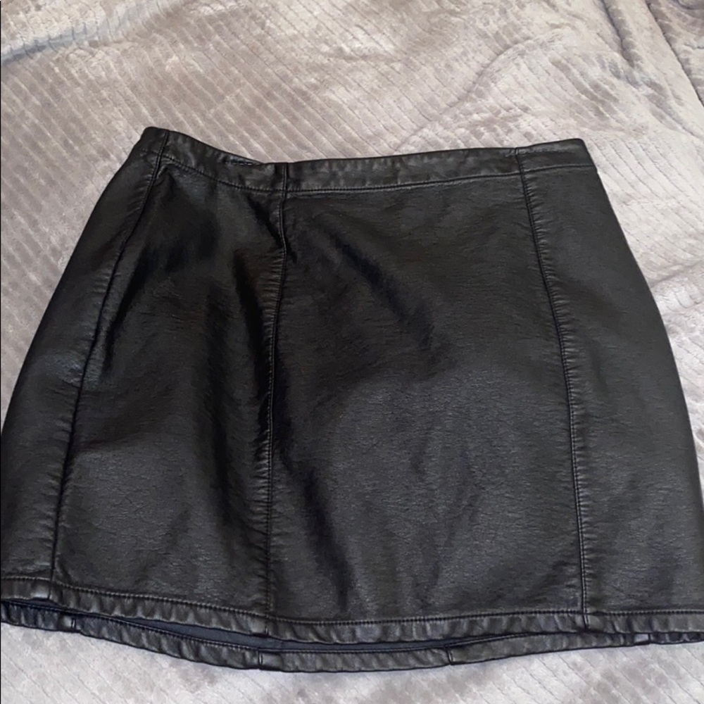 Leather skirt